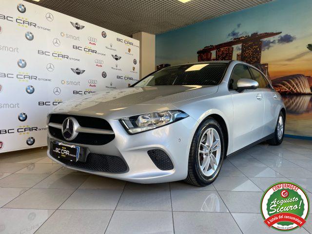 MERCEDES-BENZ A 180 d Business Extra *MBUX*CAMERA