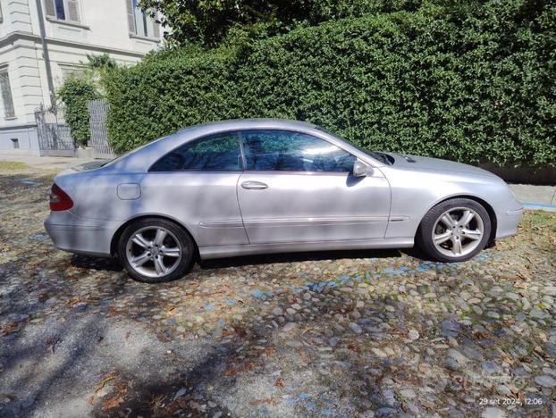 MERCEDES-BENZ CLK 270 CDI Avantgarde Autom. full