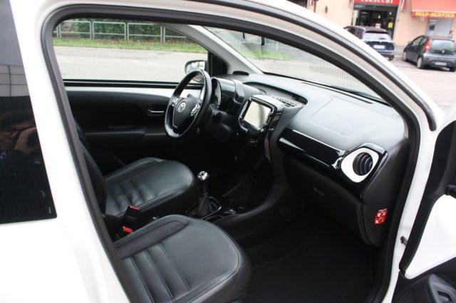 TOYOTA Aygo 1.0 VVT-i 69 CV 5 porte x-pure