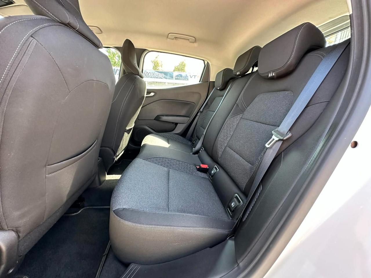 Renault Clio Full Hybrid E-Tech 140 CV 5 porte Intens