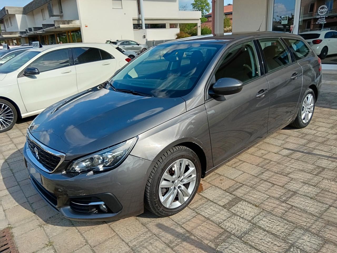 Peugeot 308 BlueHDi 130 S&S EAT8 SW Active