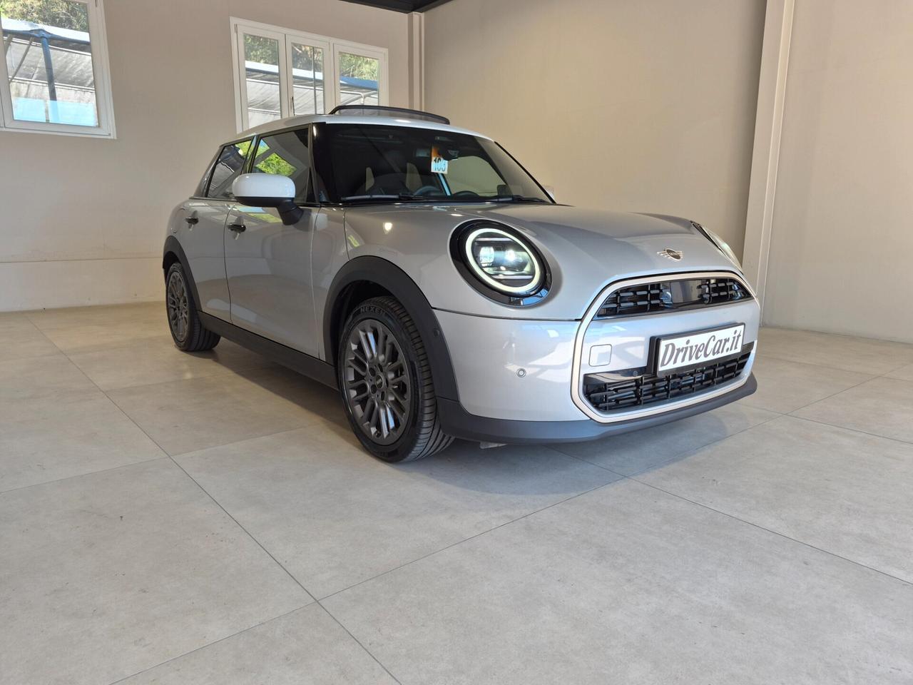 MINI Cooper C 5 PORTE RESTYLING TETTO PANORAMICO APRIBILE SEDILI SPORT. PELLE JCW LED NAVI CARPLAY AUTO UFFICIALE MINI 1 PROPRIETARIO