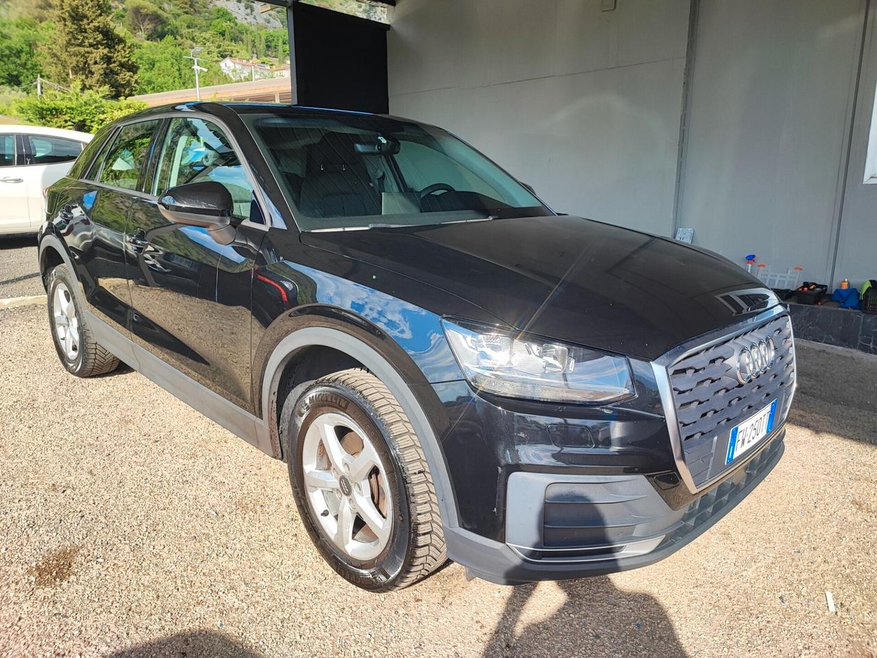 Audi Q2 30 TDI Business Design