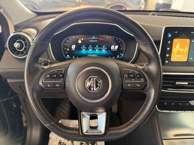 MG HS 1.5T-GDI AT Luxury //BELL1SS1MA//