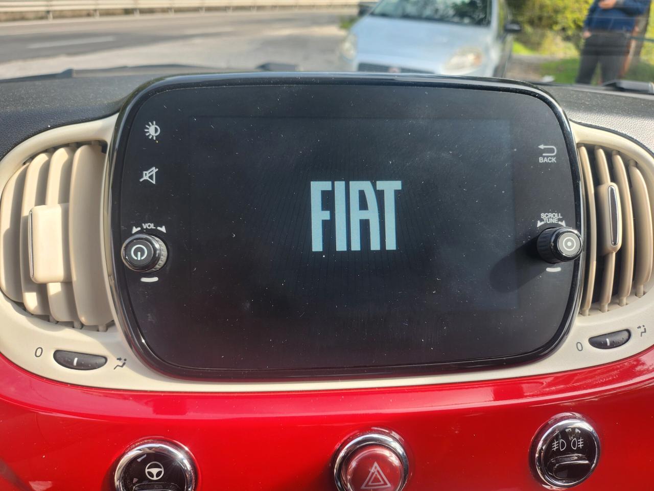 Fiat 500 1.0 Hybrid Red