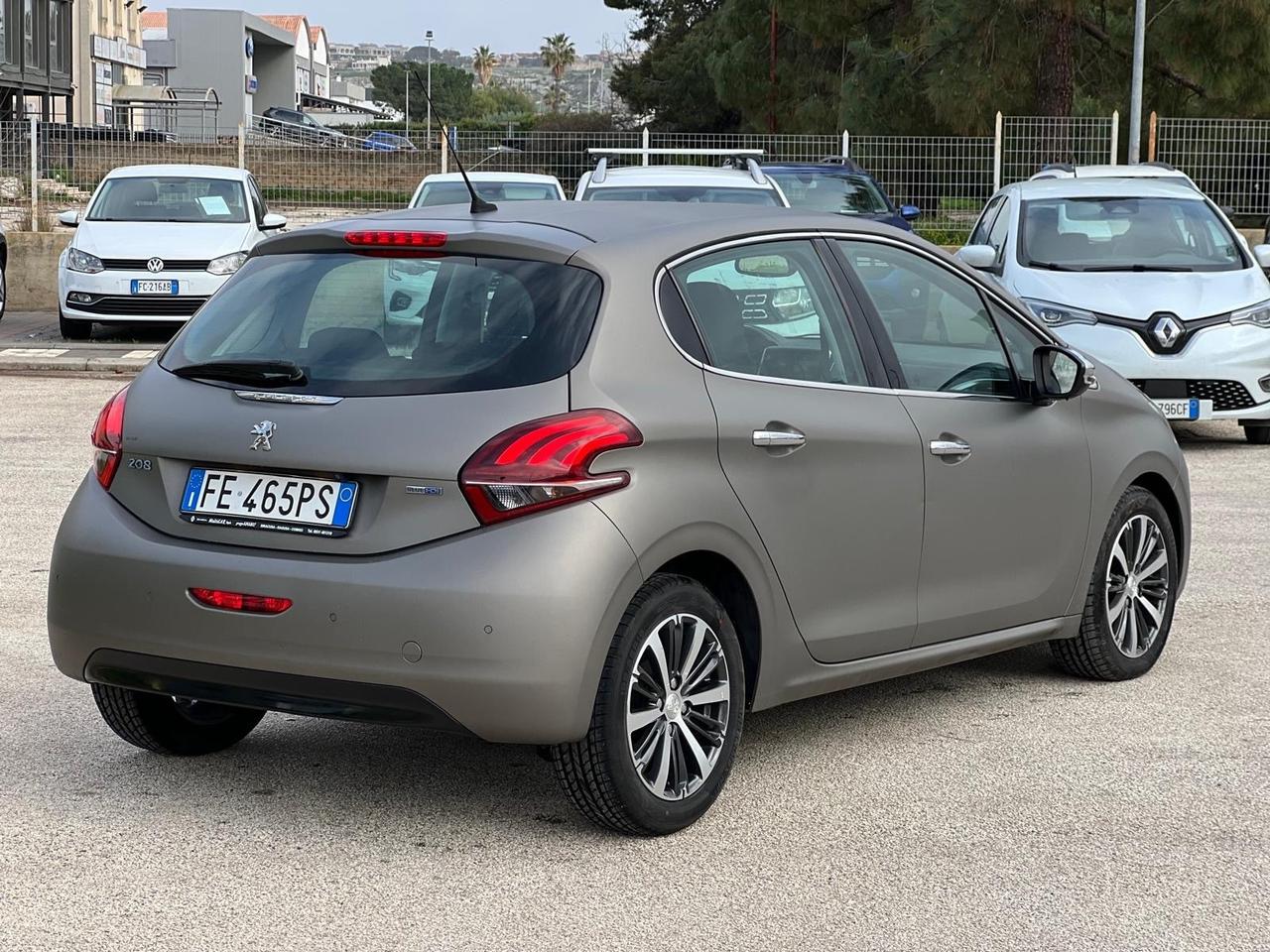 Peugeot 208 BlueHDi 75 5 porte Allure