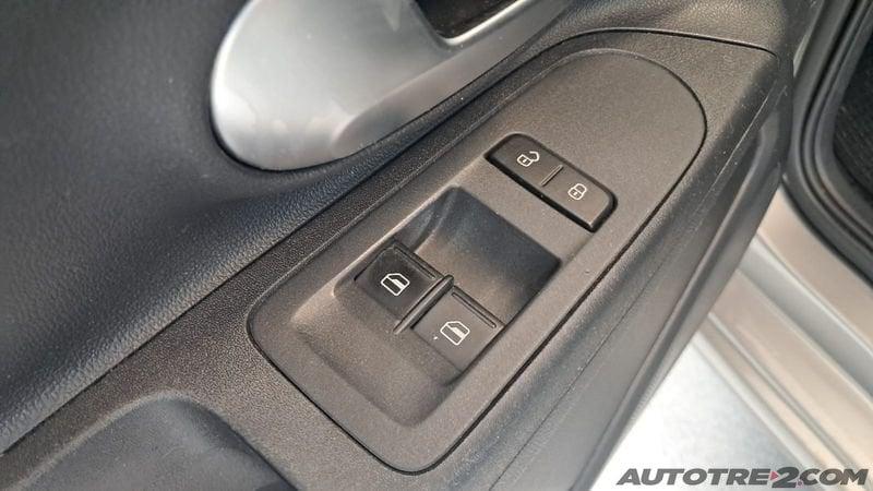 Volkswagen up! 1.0 3p. move up! BlueMotion Technology PROMO
