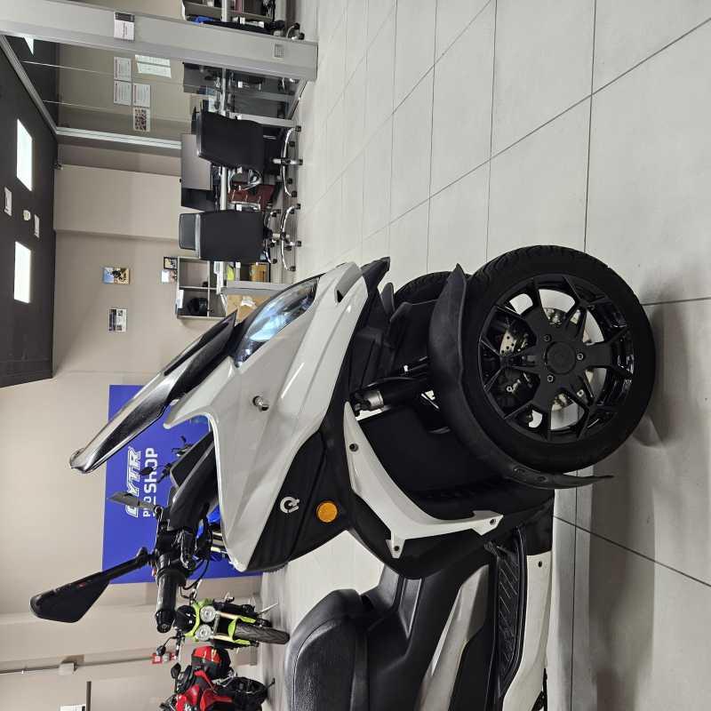 Quadro QV3 350 - 2020