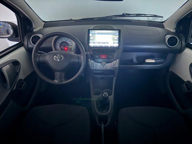 TOYOTA Aygo 1.0 12V VVT-i 5 porte Deep Ocean Connect