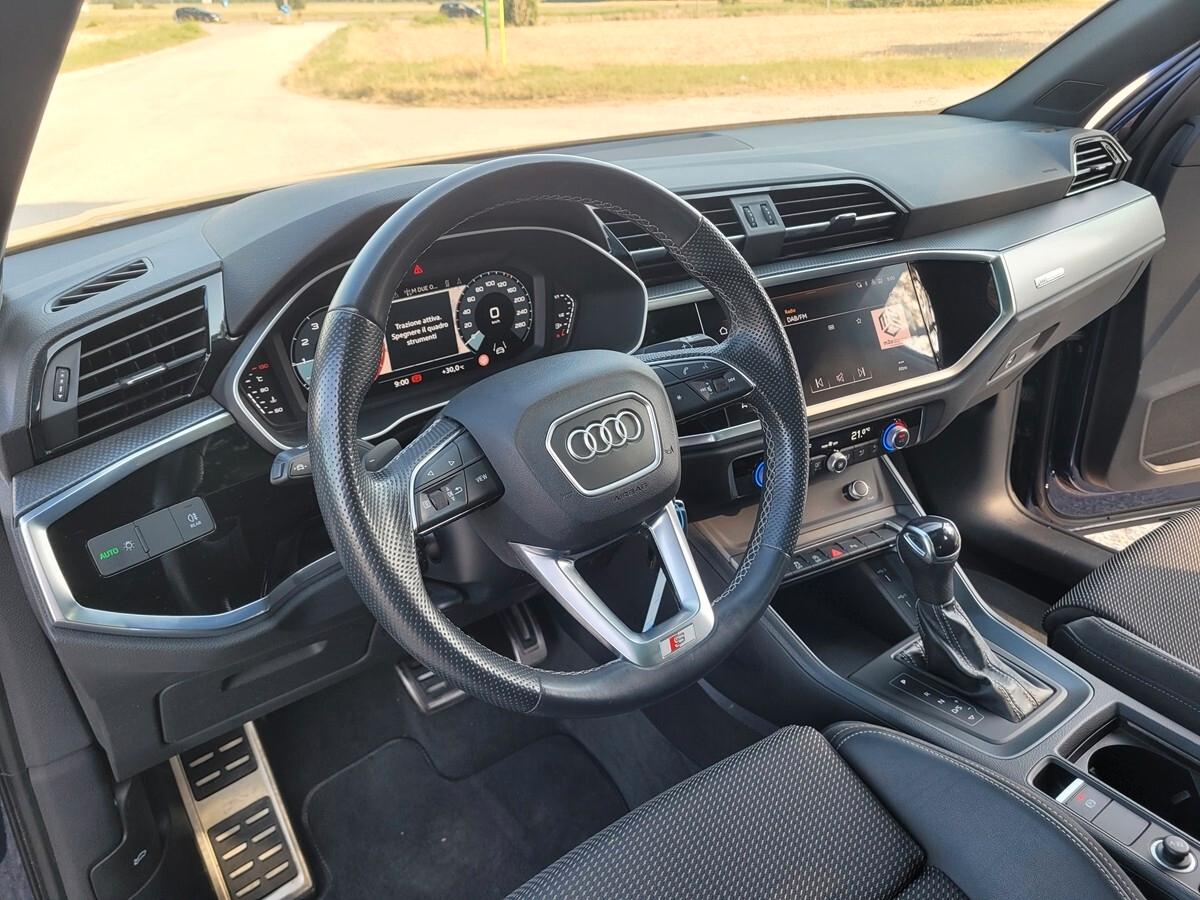 Audi Q3 35 TFSI S tronic Business interni s-line