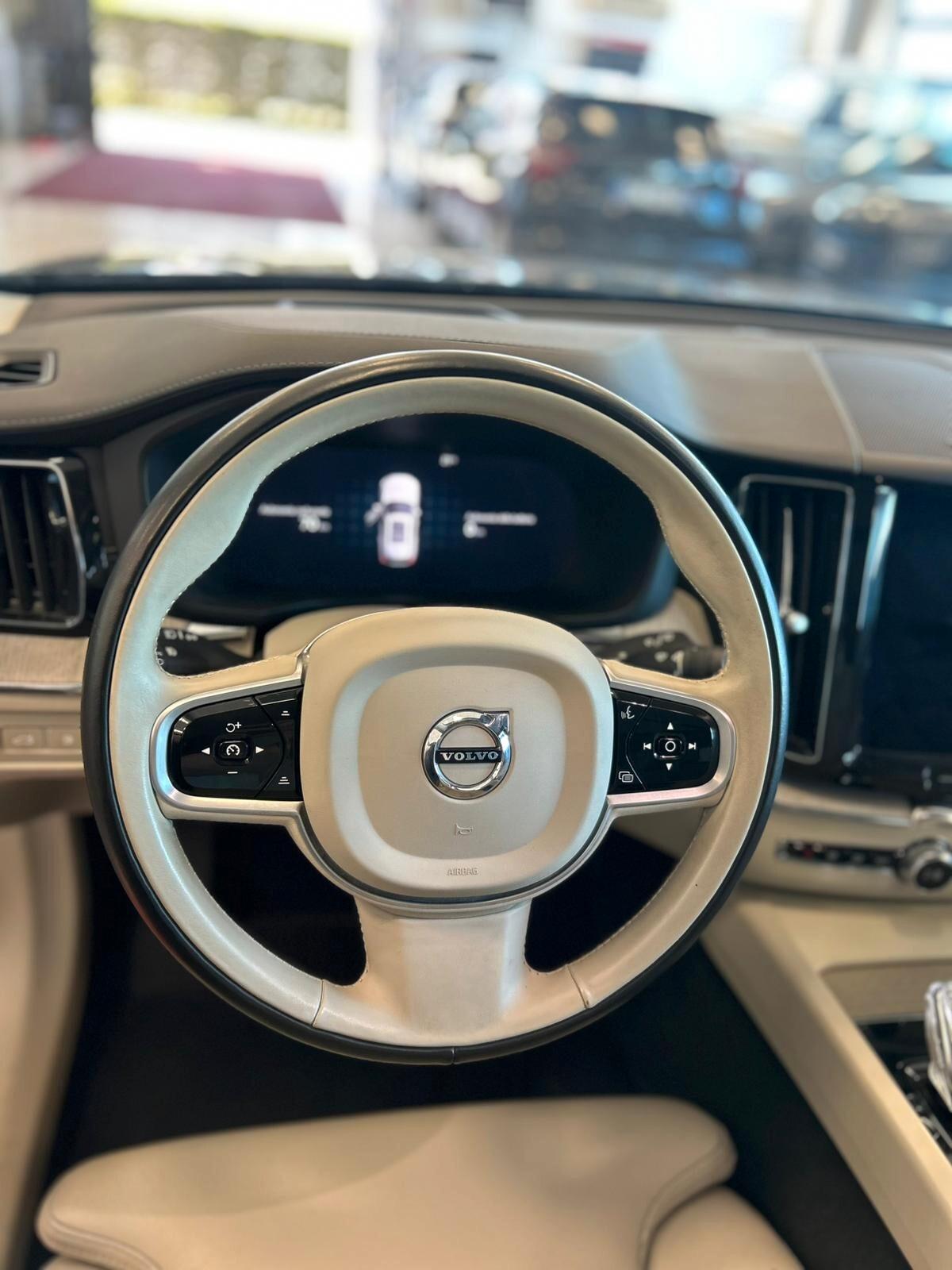 Volvo XC 60 XC60 T8 Recharge Plug-in Hybrid AWD Inscription