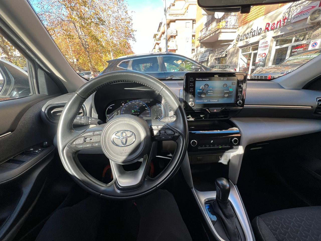 Toyota Yaris Cross 1.5 Hybrid E-CVT AWD-i Business
