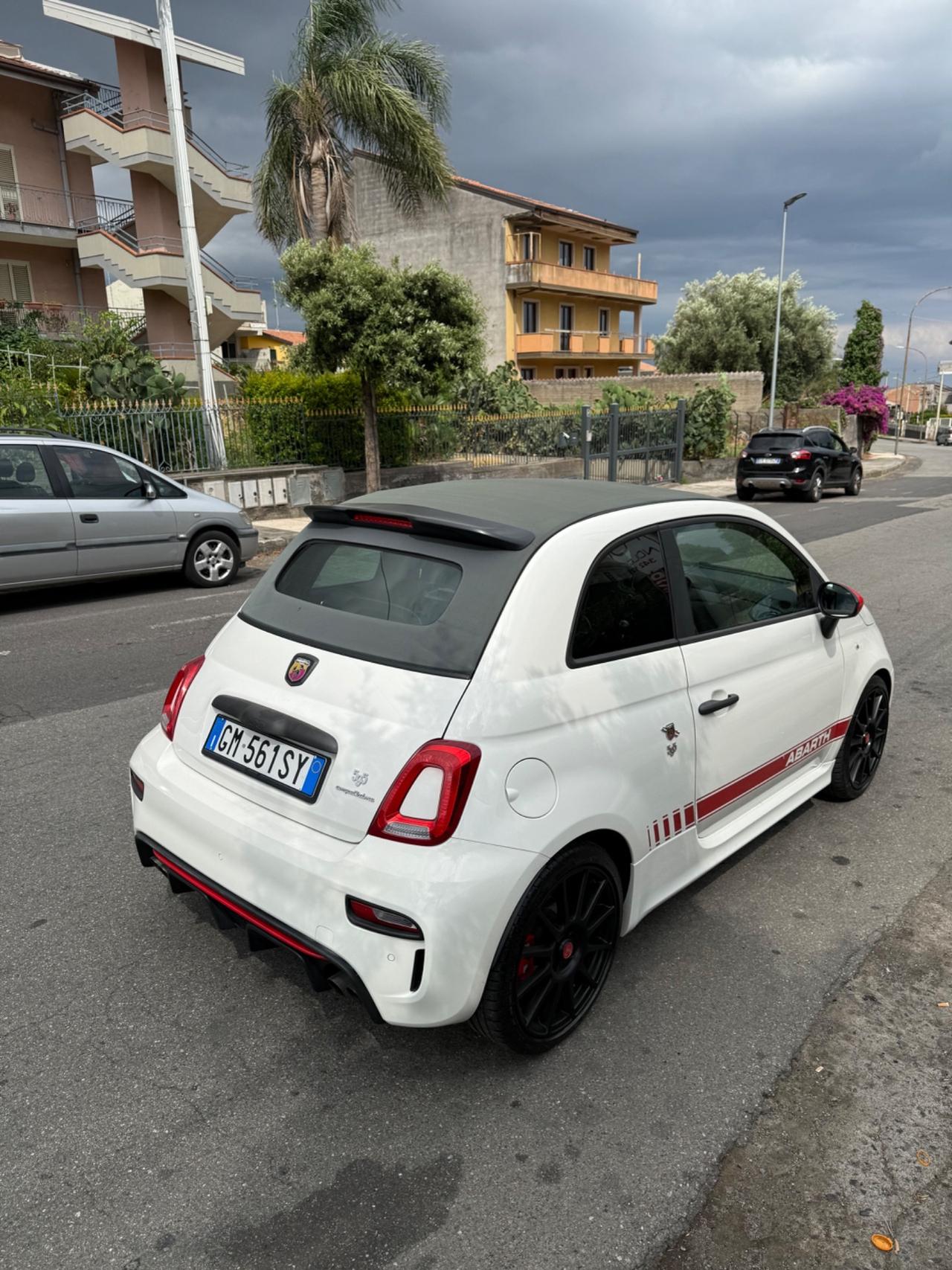 Abarth 595 C 1.4 Turbo T-Jet 180 CV Competizione