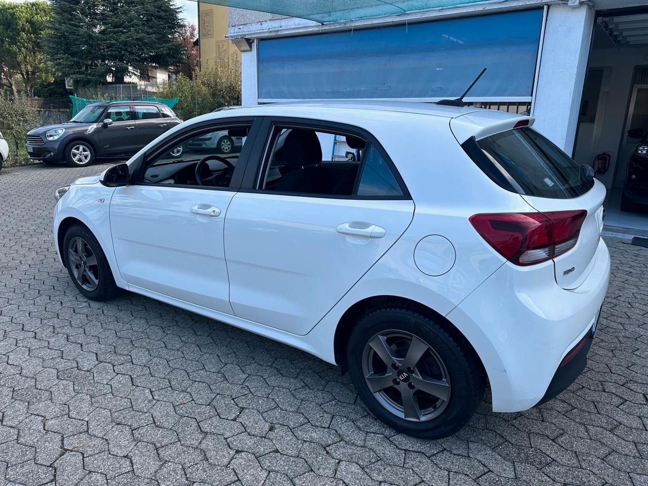 Kia Rio 1.2 MPi Evolution*EURO6*NEOPATENTATI