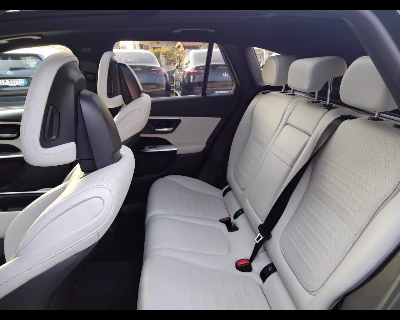 Mercedes-Benz GLC - X254 - GLC 220 d AMG Advanced 4matic auto