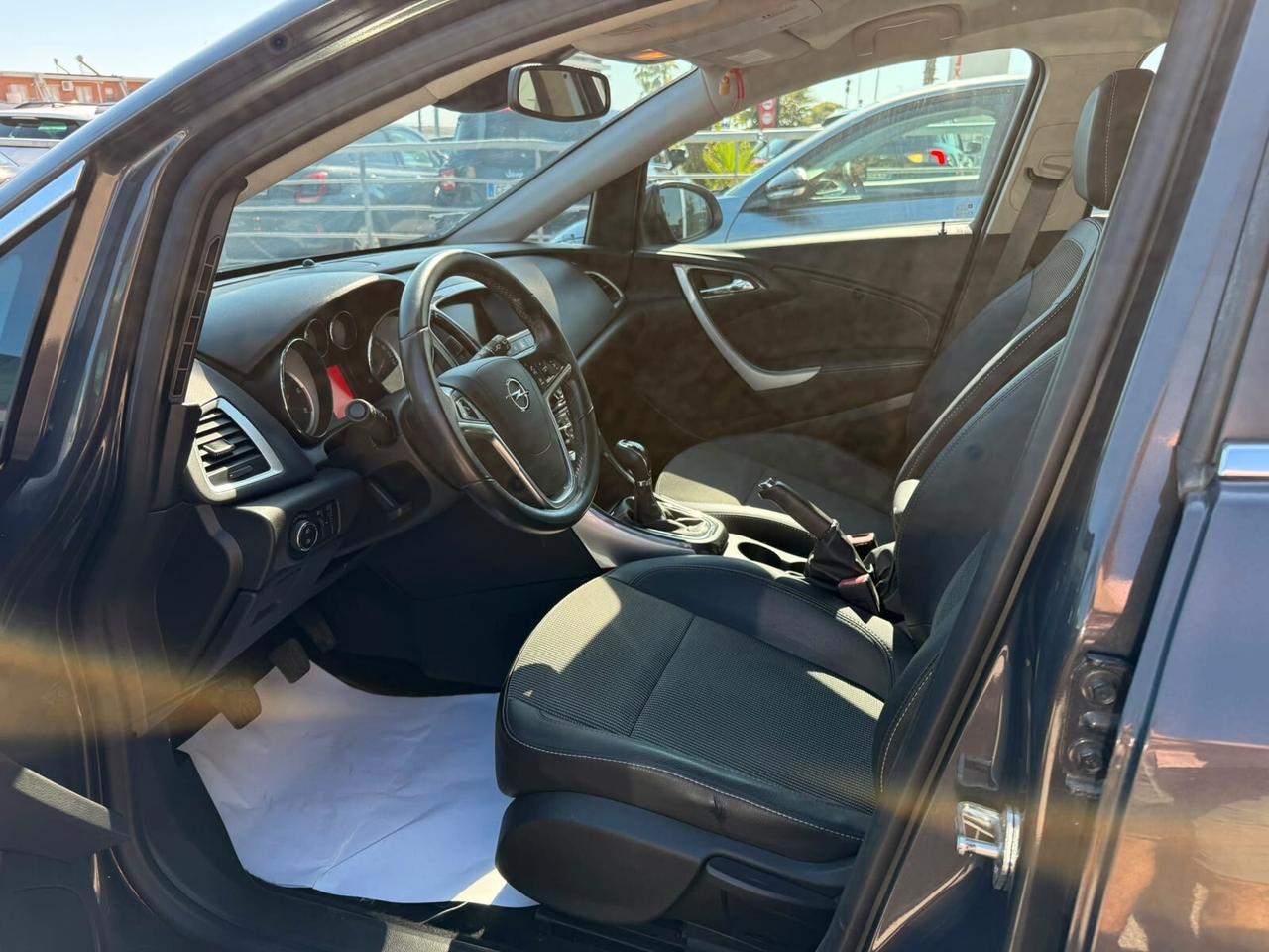 Opel Astra 1.7 CDTI 130CV EcoFLEX S&S 5 porte Cosmo