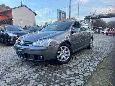 Volkswagen Golf ADATTA A NEOPATENTATI 1.6 16V FSI 5p. Comfortline