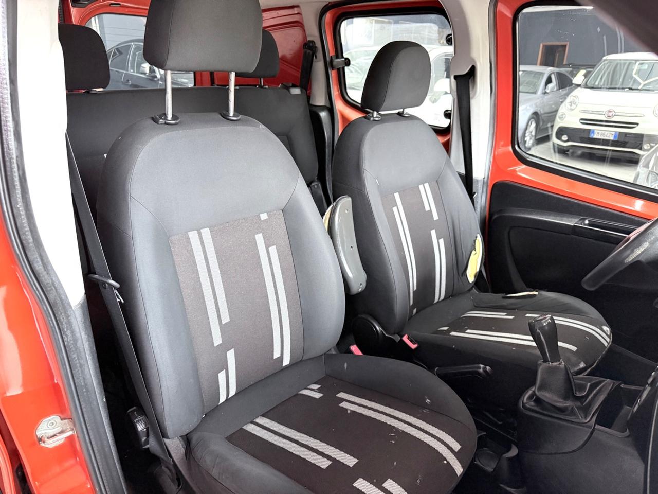 Fiat Fiorino 1.3 MJT 95CV Combi Semivetrato Adventure