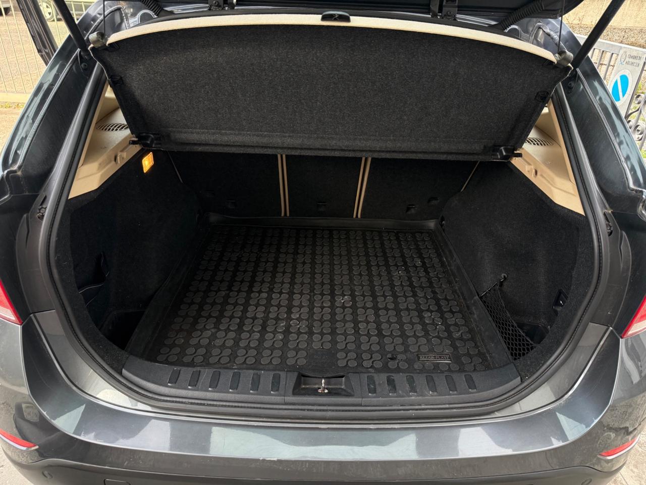 Bmw X1 sDrive Sport 2.0 DIESEL AUTOMATICA 2013