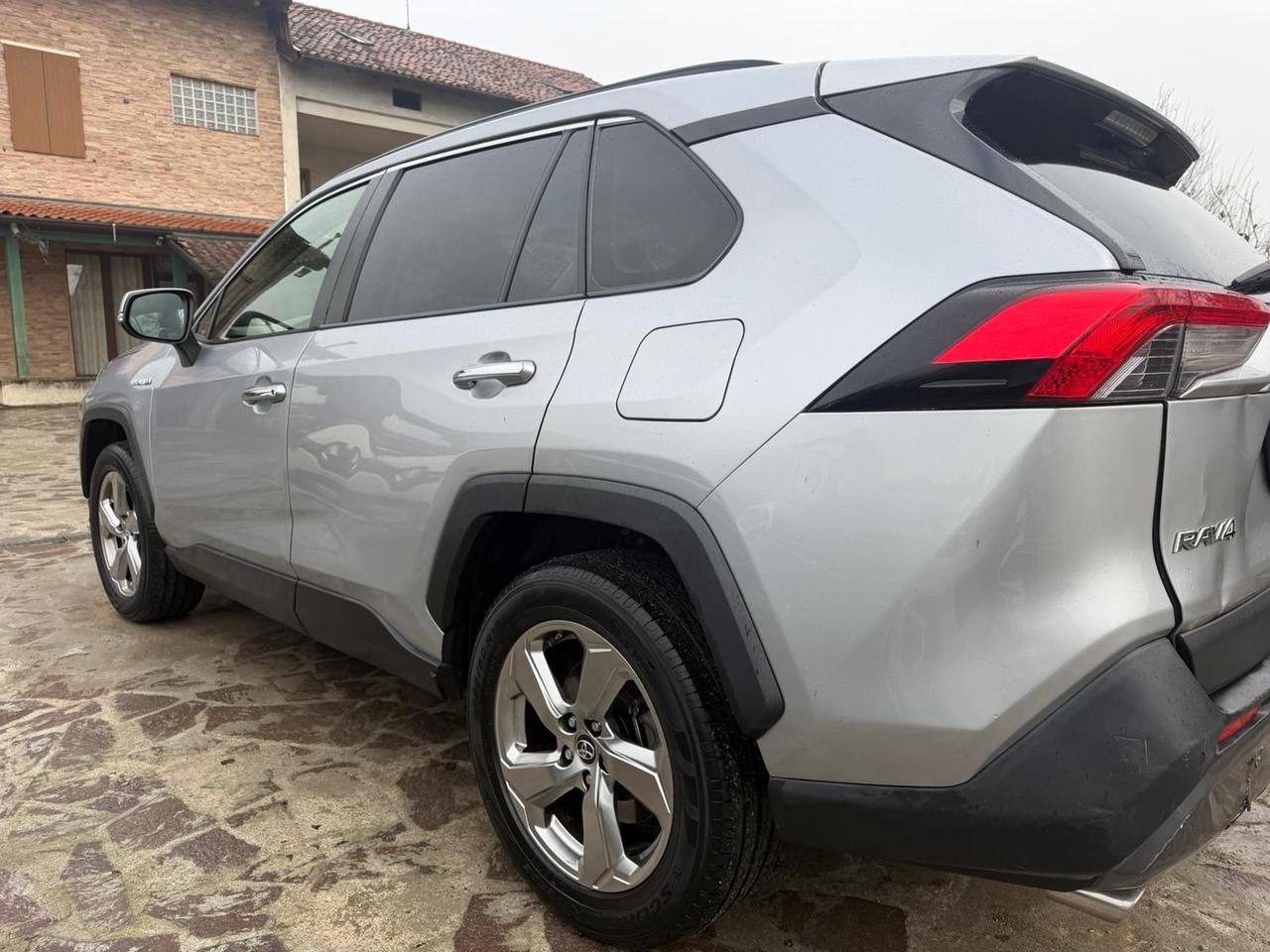Toyota RAV 4 2.5 HV HYBRID. AWD-i 4x4