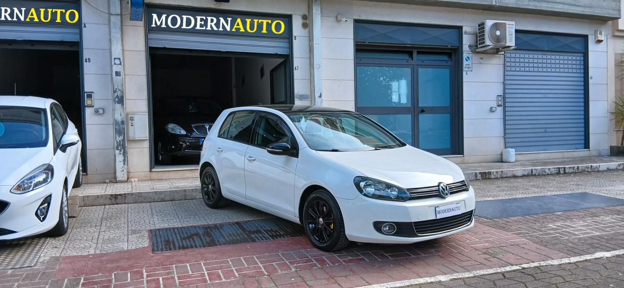 Volkswagen GOLF 1.6 TDI DPF 5p. HIGHLINE