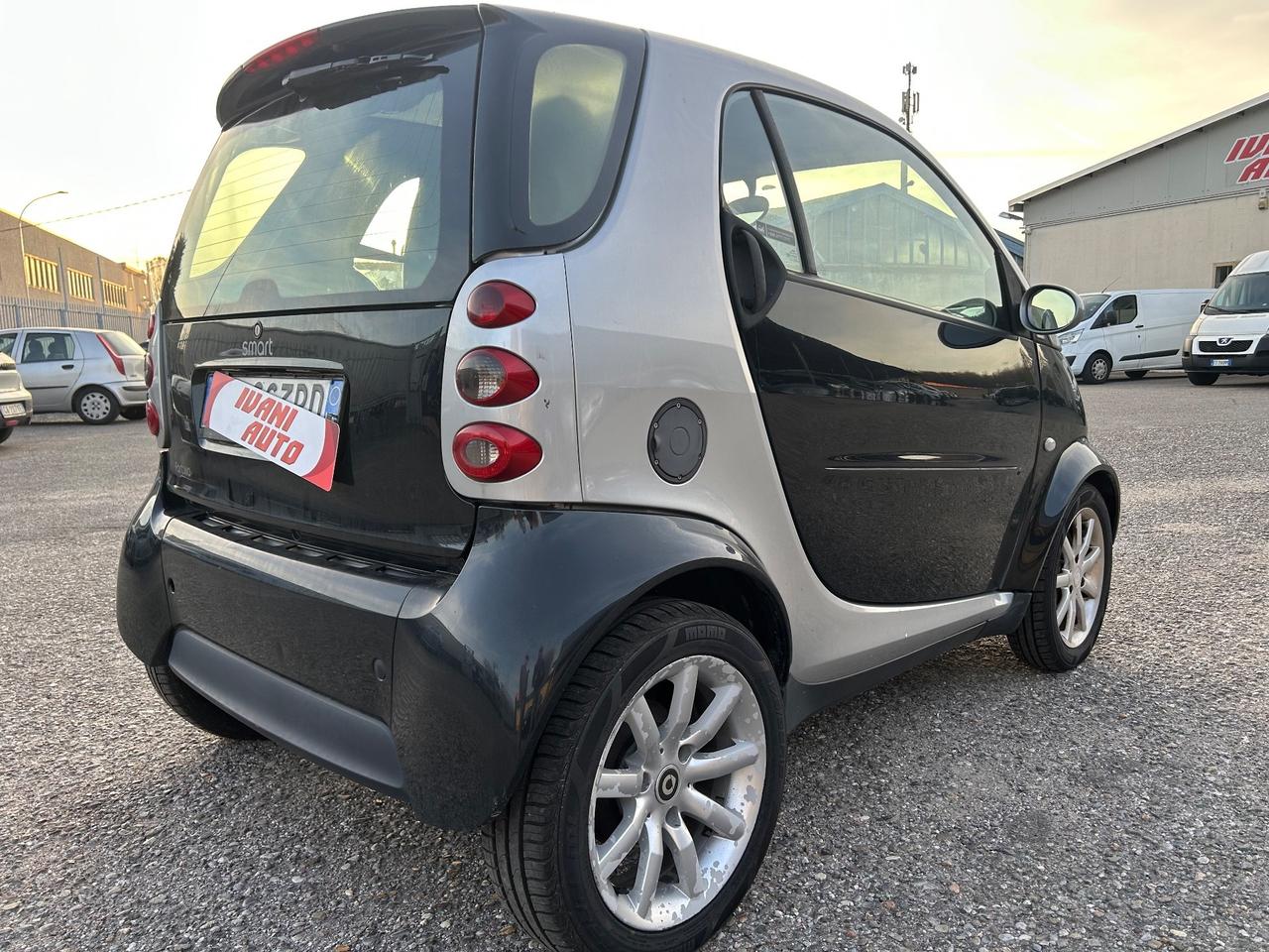 Smart ForTwo 700 pure