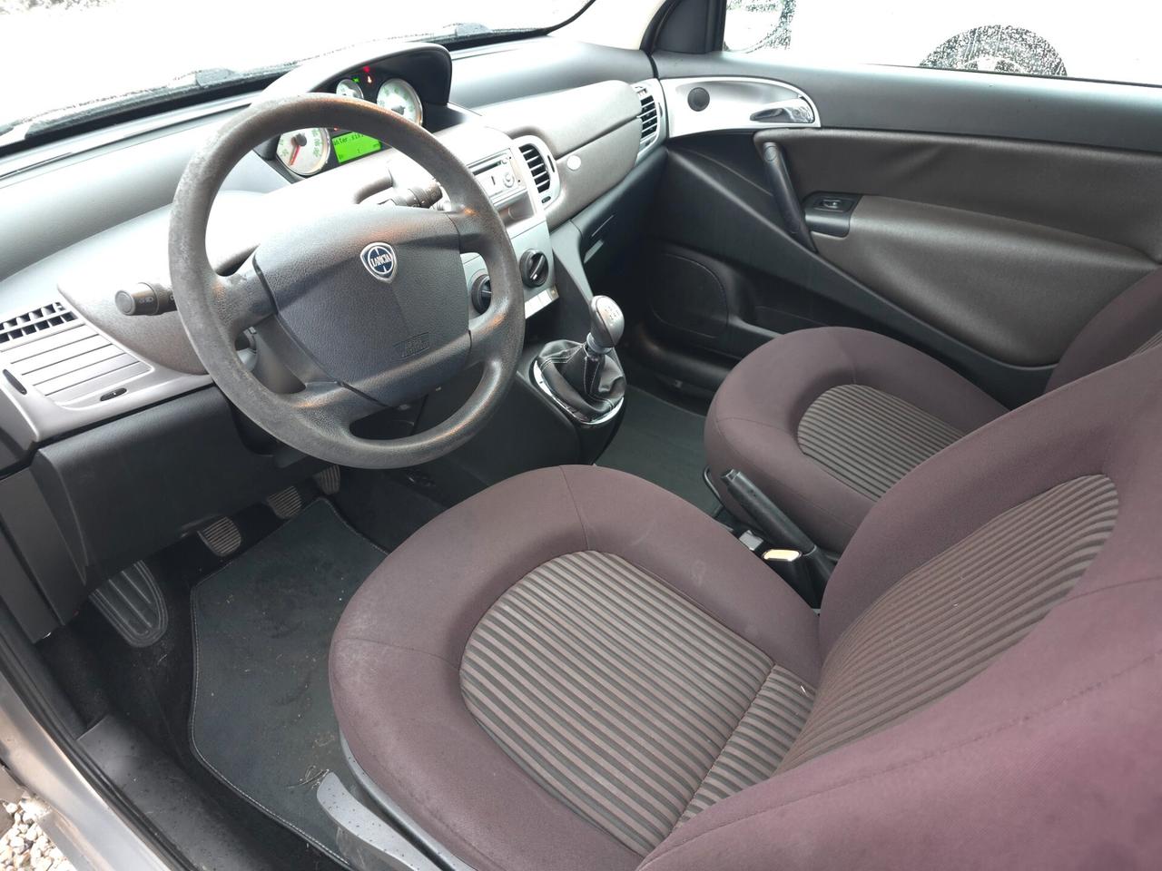 Lancia Ypsilon 1.2 69 CV Elle