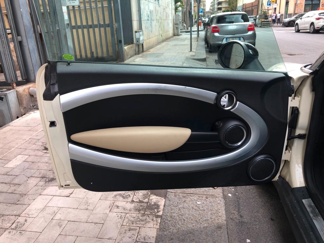 MINI Cooper D 1.6 Diesel – Cambio Automatico – Anno 2010