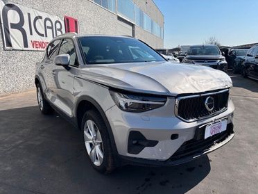 Volvo XC40 B3 automatico Core