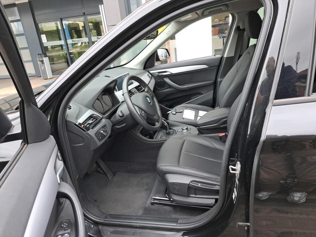BMW X1 16D 115CV STEPTRONIC S-DRIVE BUSINESS ADVANTAGE ( CRUISE - PELLE - NAVI - PARK ASSISTANT - CERCHI 17 )