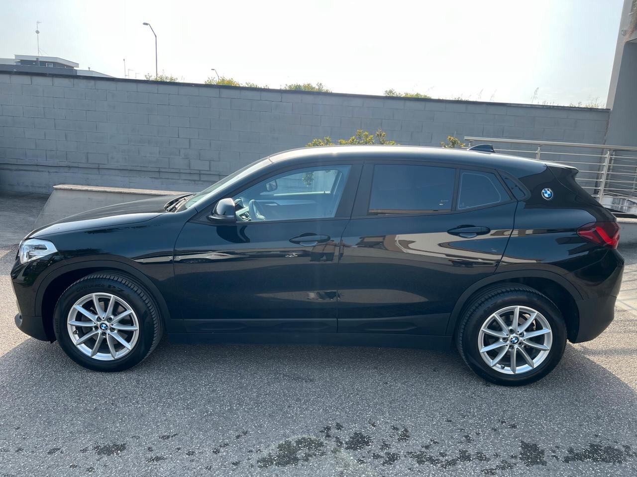 Bmw X2 sdrive18d 150cv Advantage auto LED/NAVI/PDC PERF.