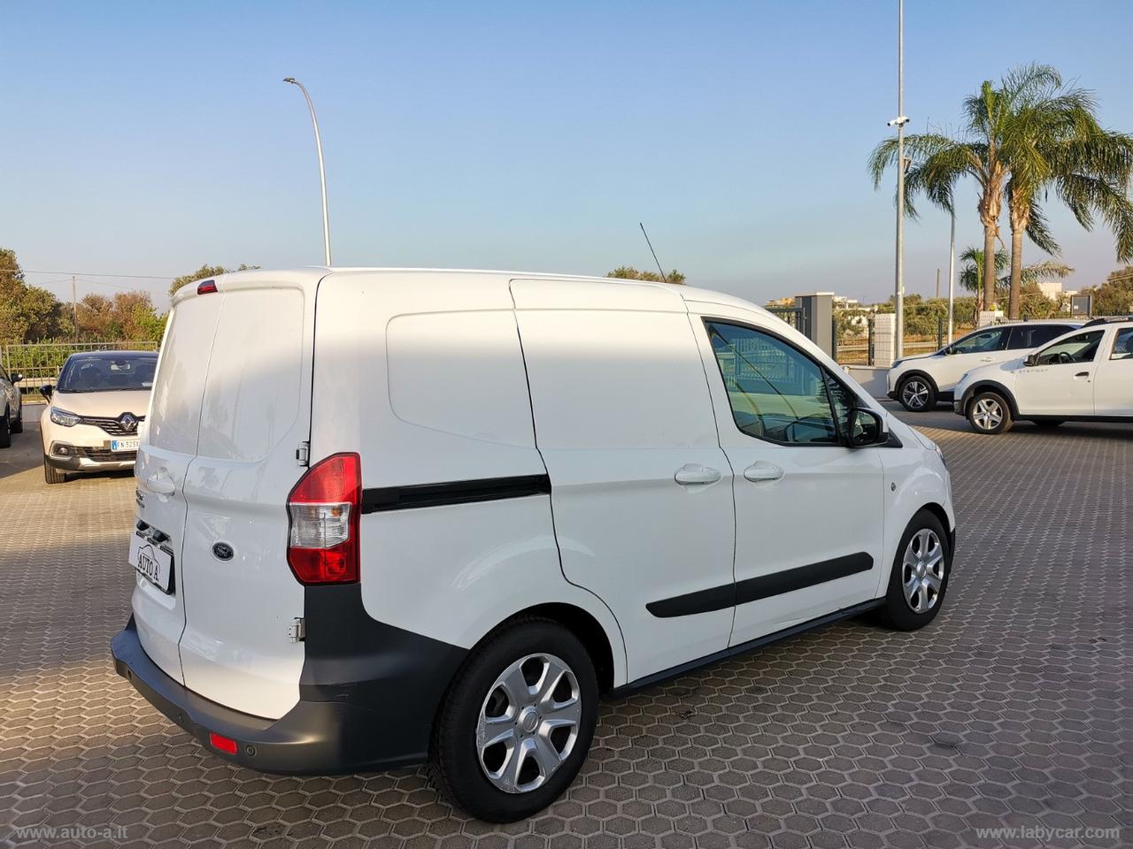 Transit Courier 1.5 TDCi 75CV Van Trend
