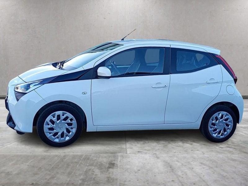 Toyota Aygo 5 Porte 1.0 VVT-i 72cv x-play M-MT