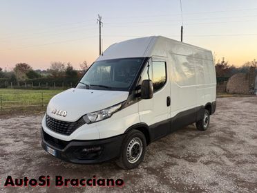 IVECO Daily 33S12V 2.3 Furgone OTTIMO STATO