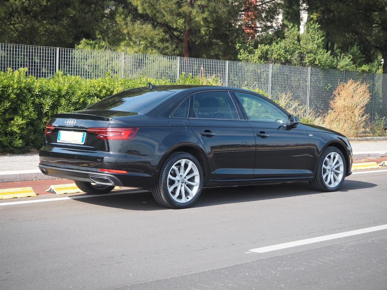 Audi A4 35 TDI S tronic line edition