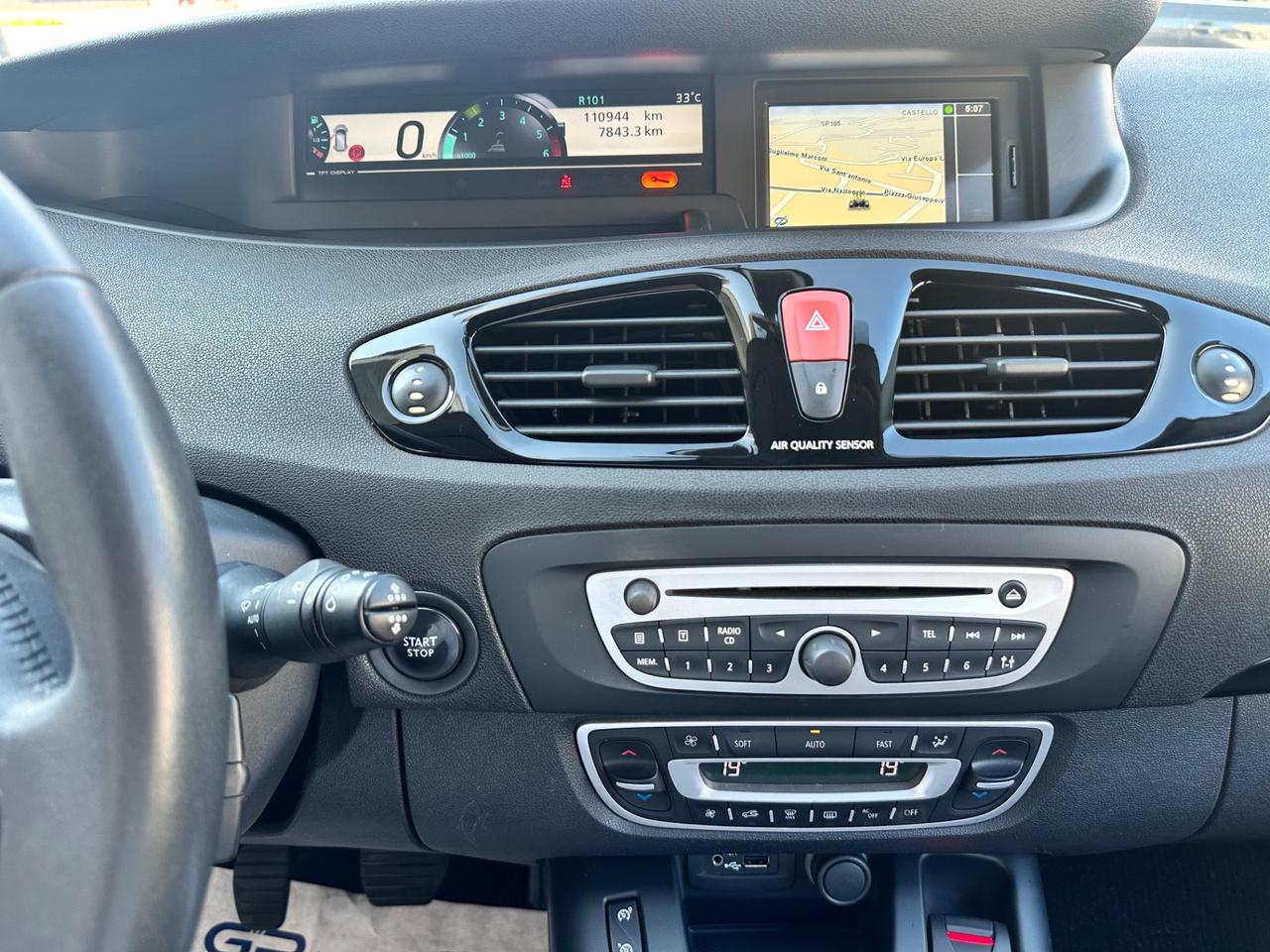 Renault Scenic X-Mod 1.5dCi 110CV Luxe - 7 POSTI