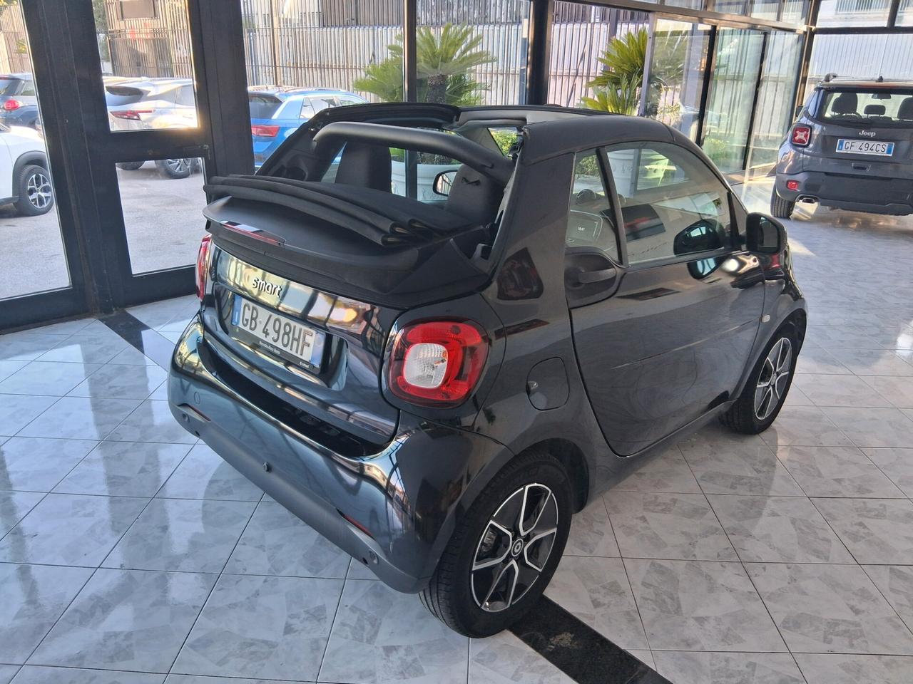 Smart ForTwo EQ cabrio Pure