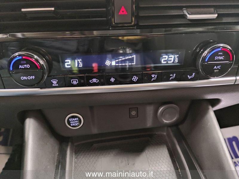 Nissan Qashqai 1.3 140cv Hybrid N-Connecta + Car Play