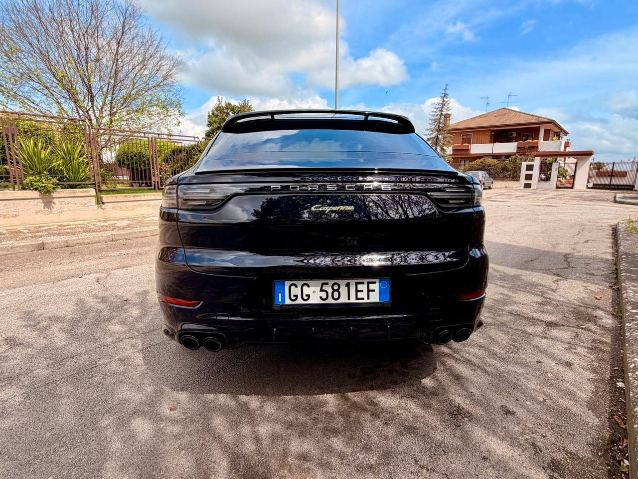 Porsche Cayenne Coupé 3.0 V6 E-Hybrid