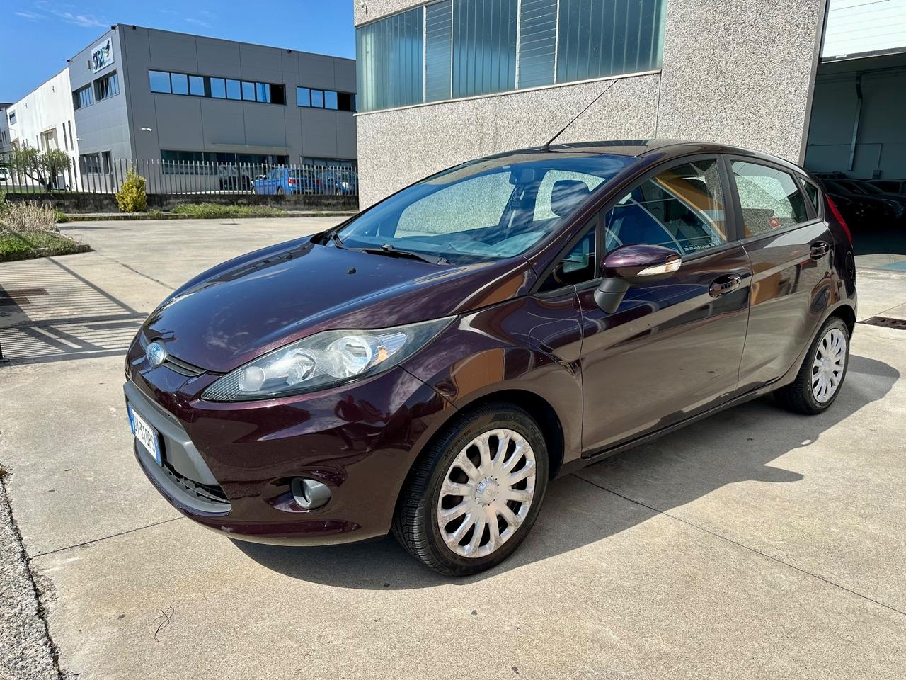 Ford Fiesta 1.4 5 porte Bz.- GPL Titanium