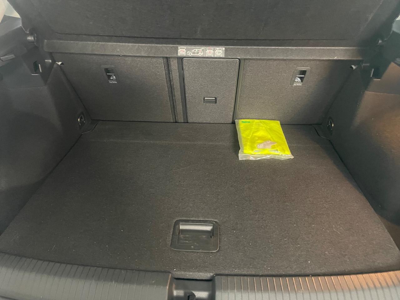 Volkswagen T-Roc 1.0 TSI 115 CV Style BlueMotion Technology - Nessun vincolo -