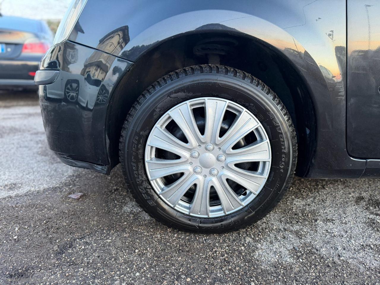 RENAULT Modus 1.2 16V Dynamique