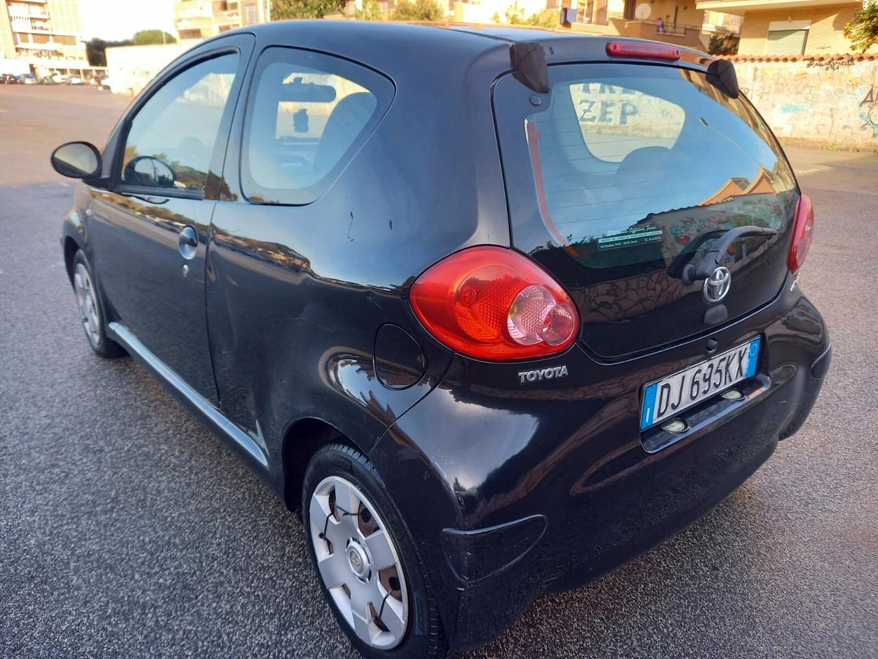 Toyota Aygo 1.0 NEOPATENTATI