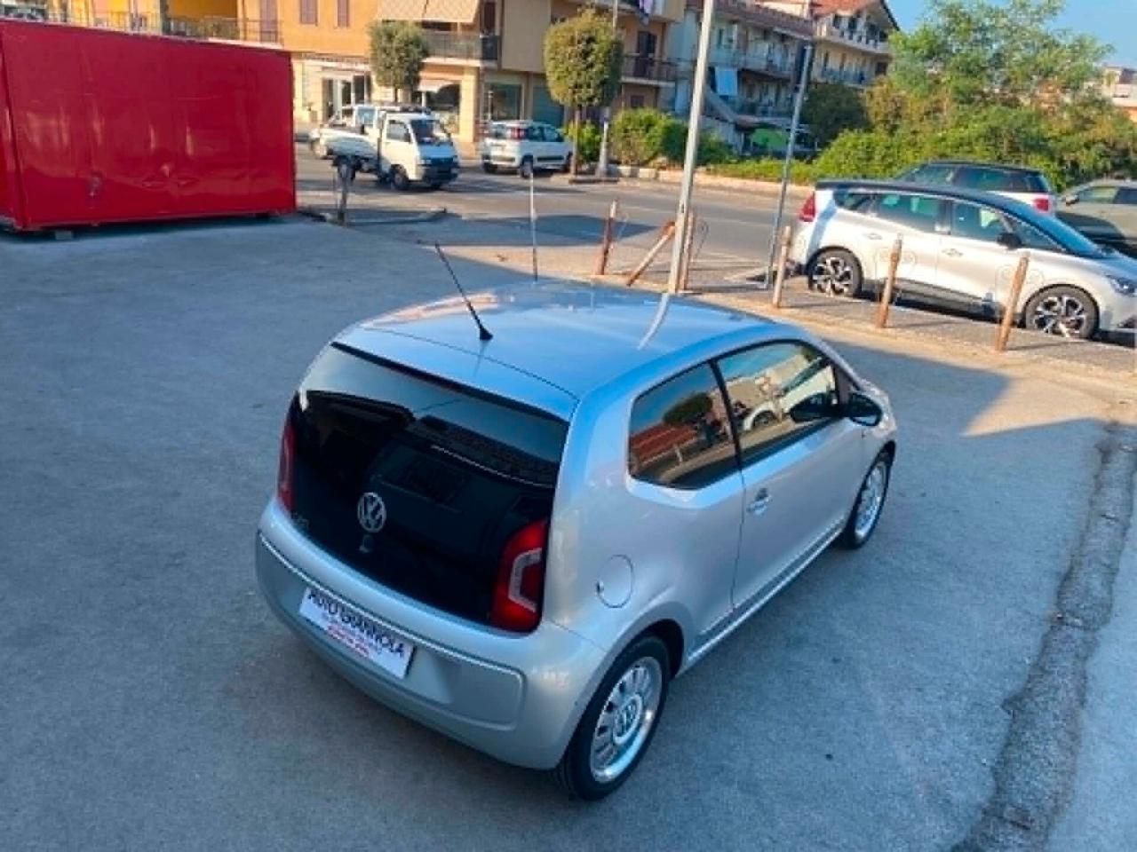 Volkswagen up! 1.0 3p. X Neopatentati a Prezzo