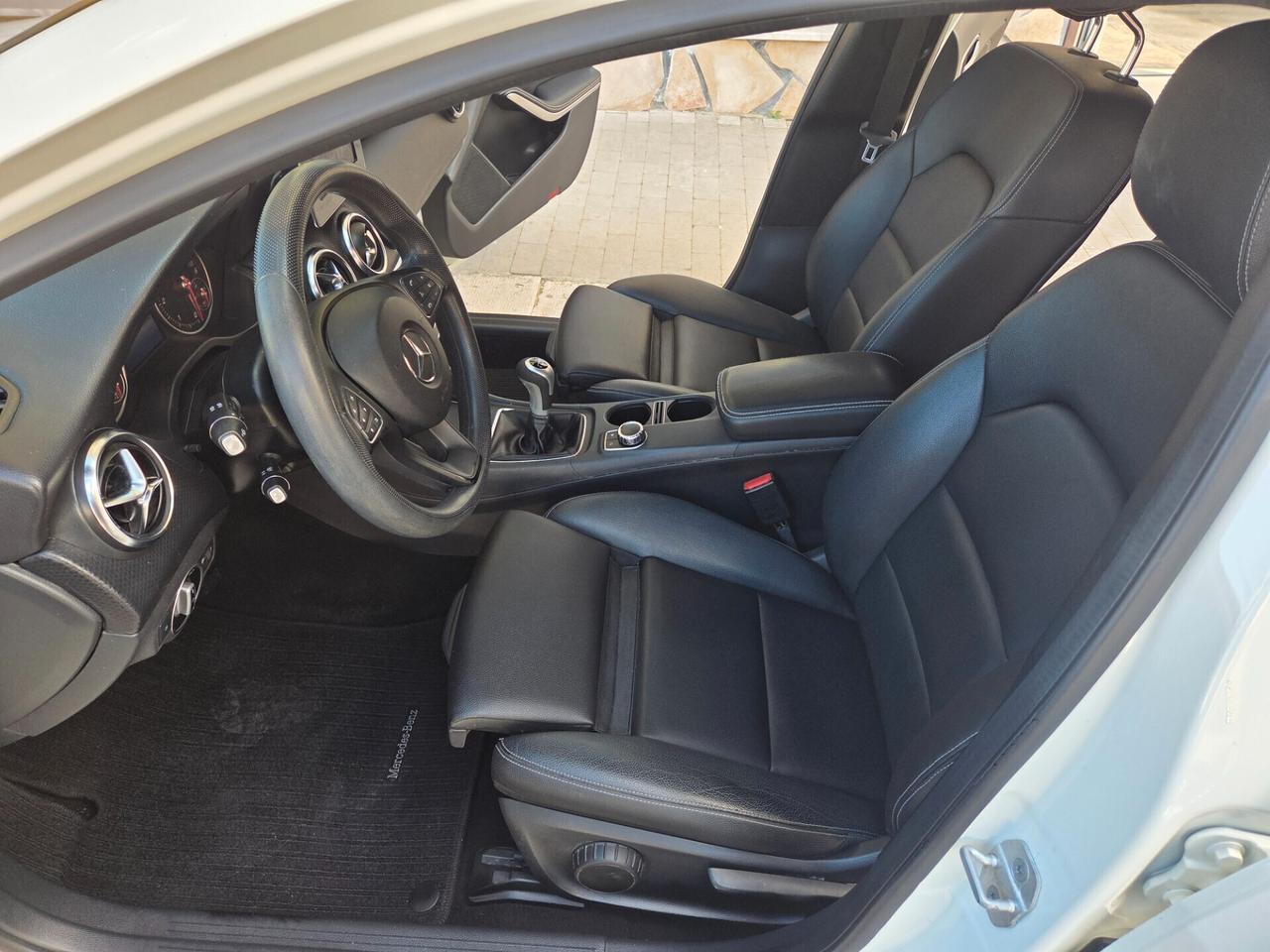 MERCEDES A180 1.5 DCI 110 CV ANNO 2016 KM CERTIF