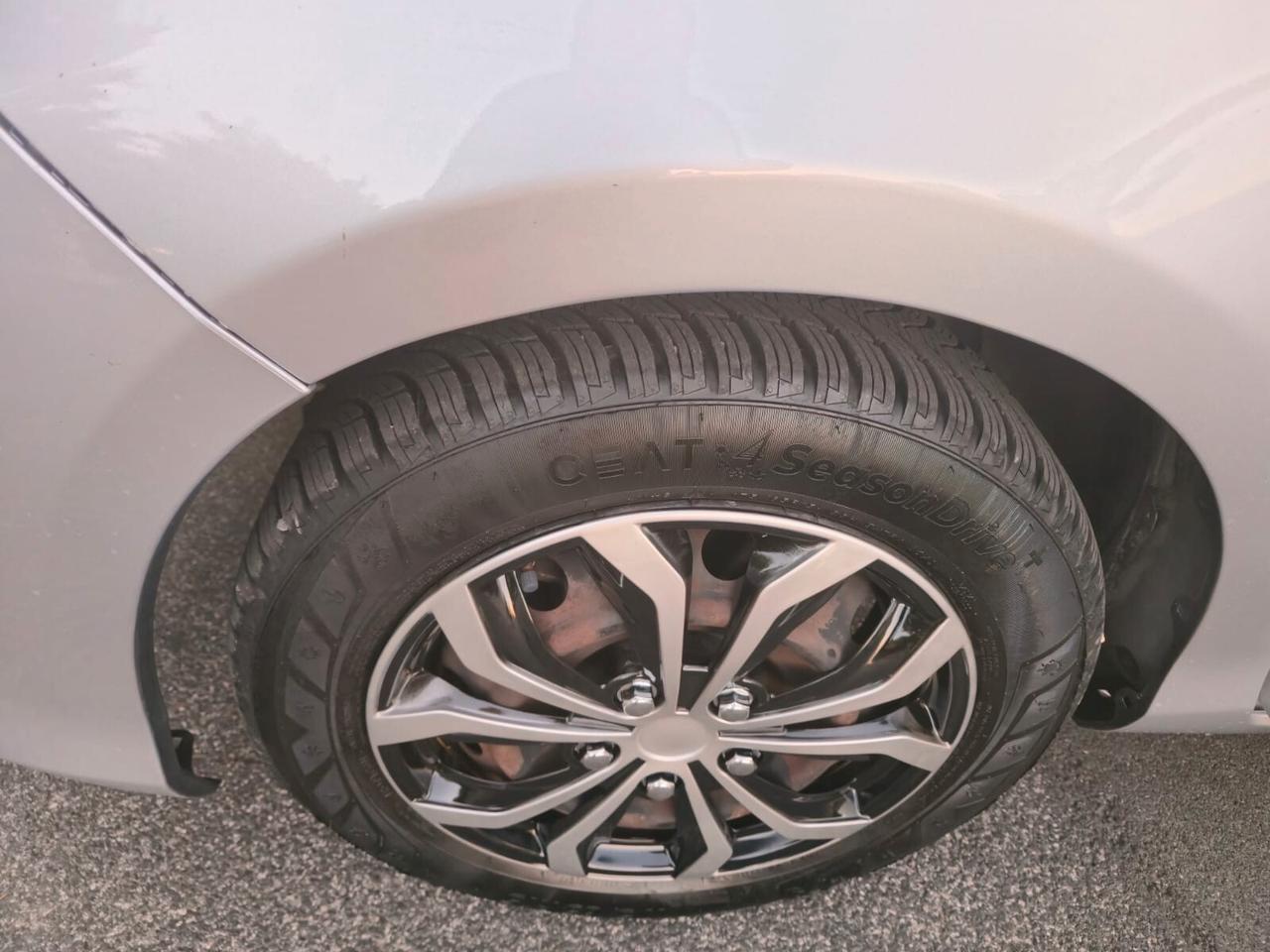Toyota Yaris 1.5 Hybrid 5 porte Active