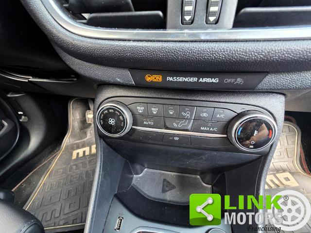FORD Fiesta 1.5 Ecoboost 200 CV 5 porte ST