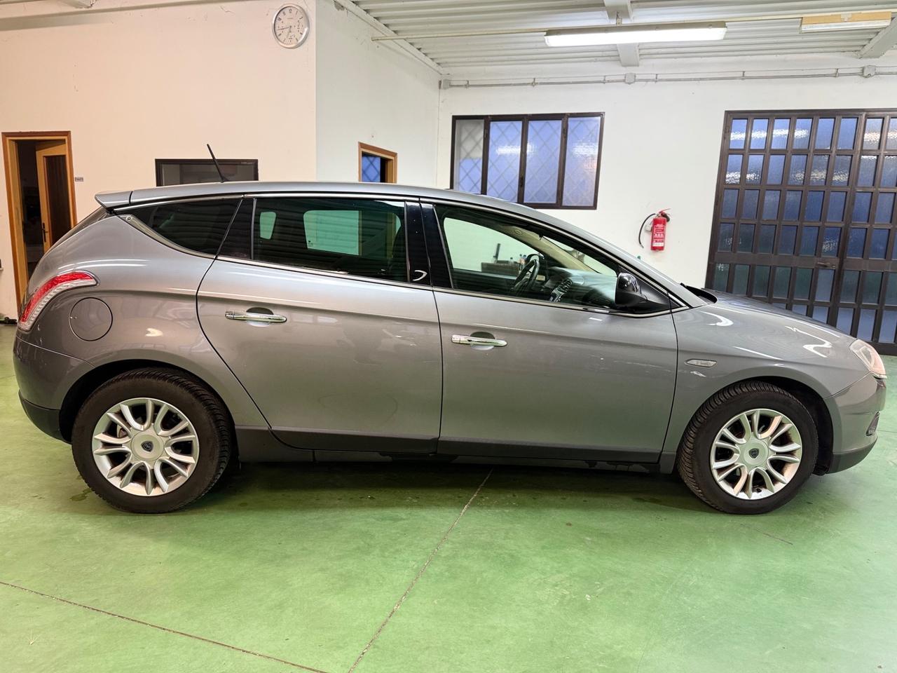 Lancia Delta 1.6 MJT Gold