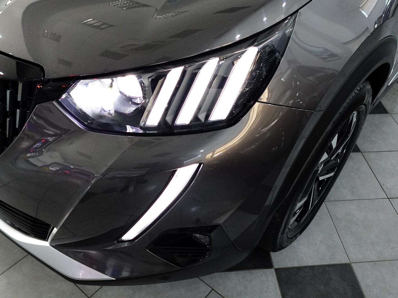 Peugeot 2008 1.2 PureTECH 130 CV GT LINE