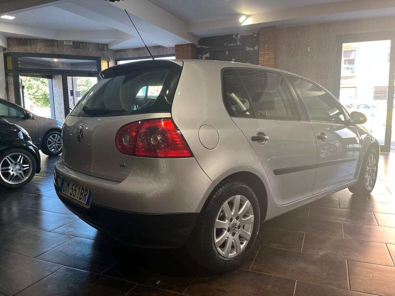 Volkswagen Golf 1.6 5p. Comfortline